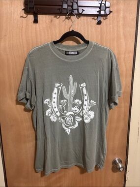 Women’s ’Girl Dangerous’ Olive Graphic Tee - Horseshoe & Rose Print